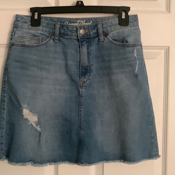 Universal Thread Denim Skirt Size 2 #261 - Picture 1 of 9